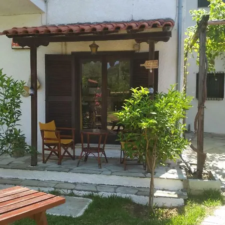 Kalama Apartment